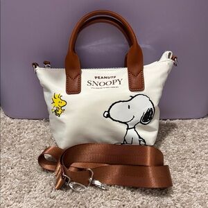 Snoopy White and Brown Women's Bag